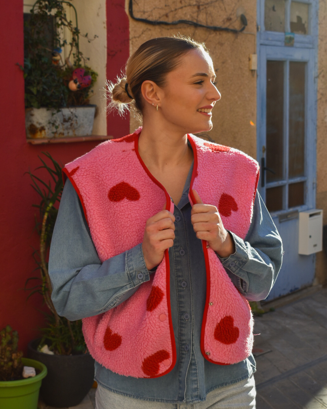 Gilet sans manches cœur rose pré-commande