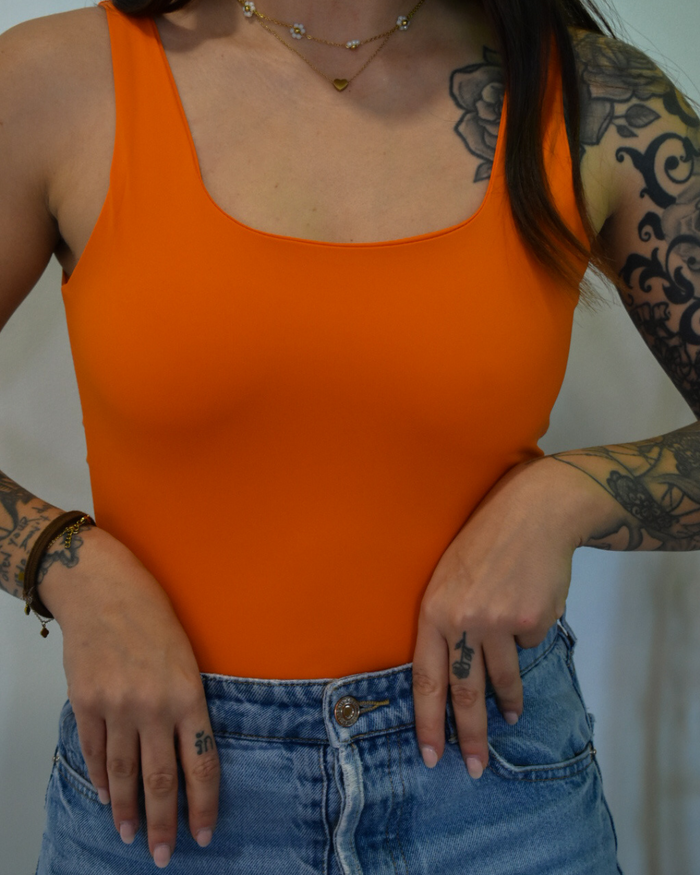 Body stretch orange