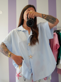 Chemise broche bleue