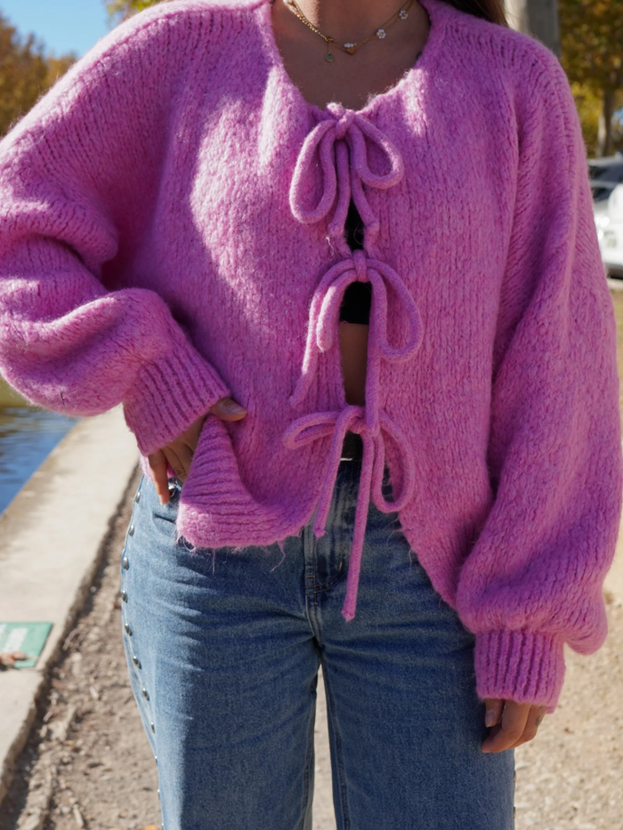 Pull gilet nœud rose