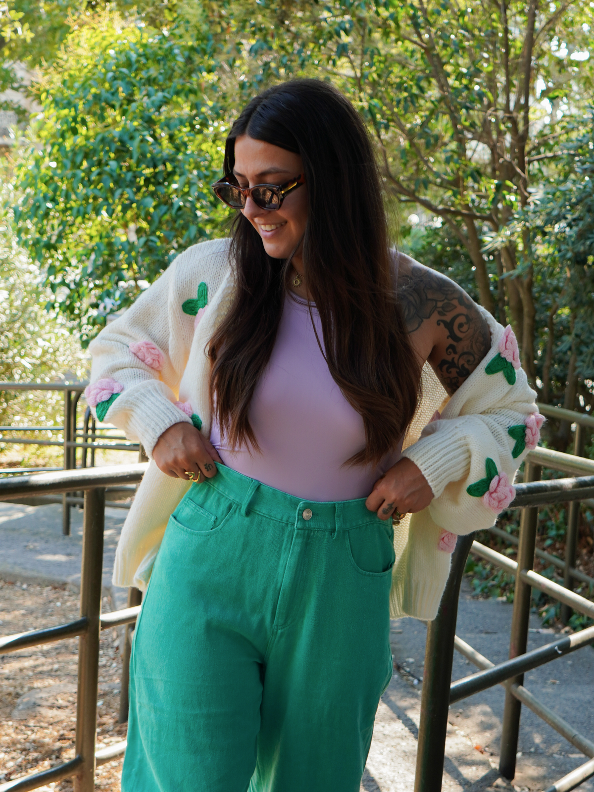 Gilet fleur relief BLANC