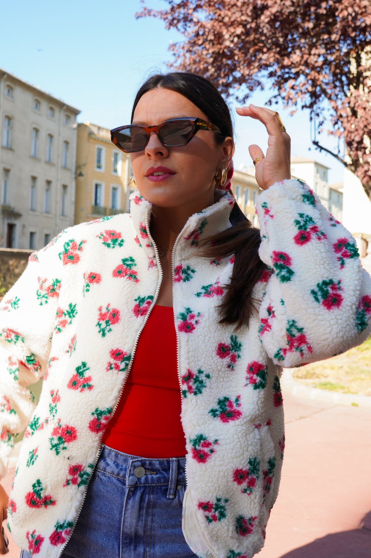 Polaire teddy fleurs rouge
