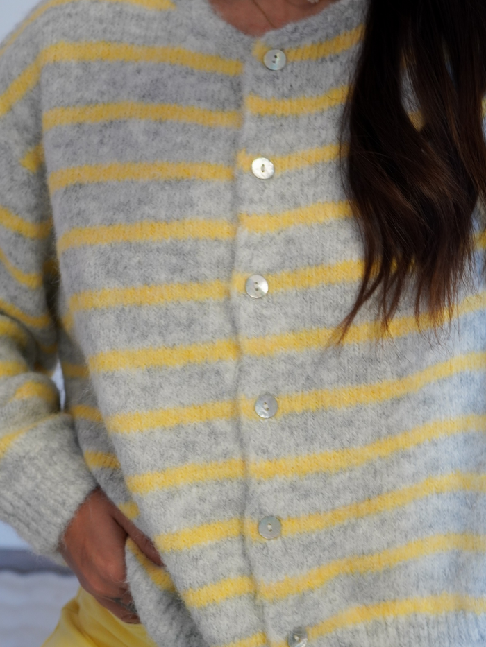 Cardigan gris/jaune