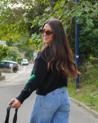 Pull fleurs noir