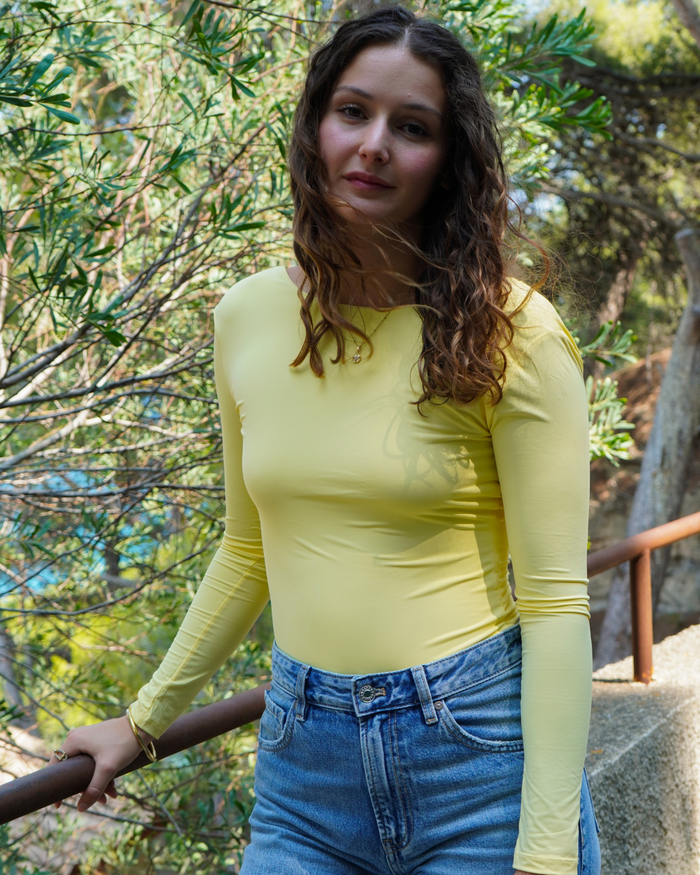 Body ajusté dos nu jaune
