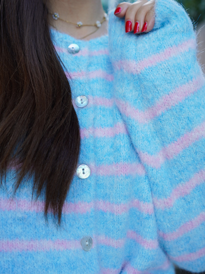 Cardigan ciel/rose