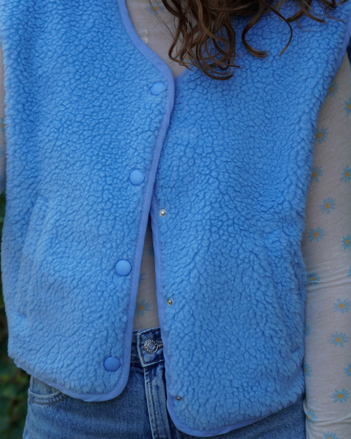 Gilet moumoute bleu