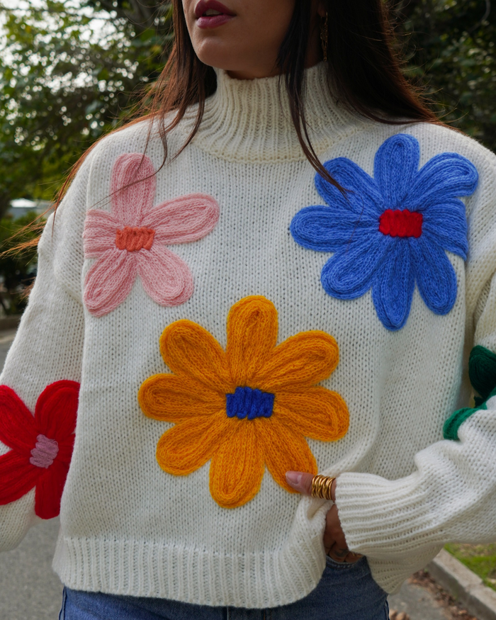 Pull fleurs blanc