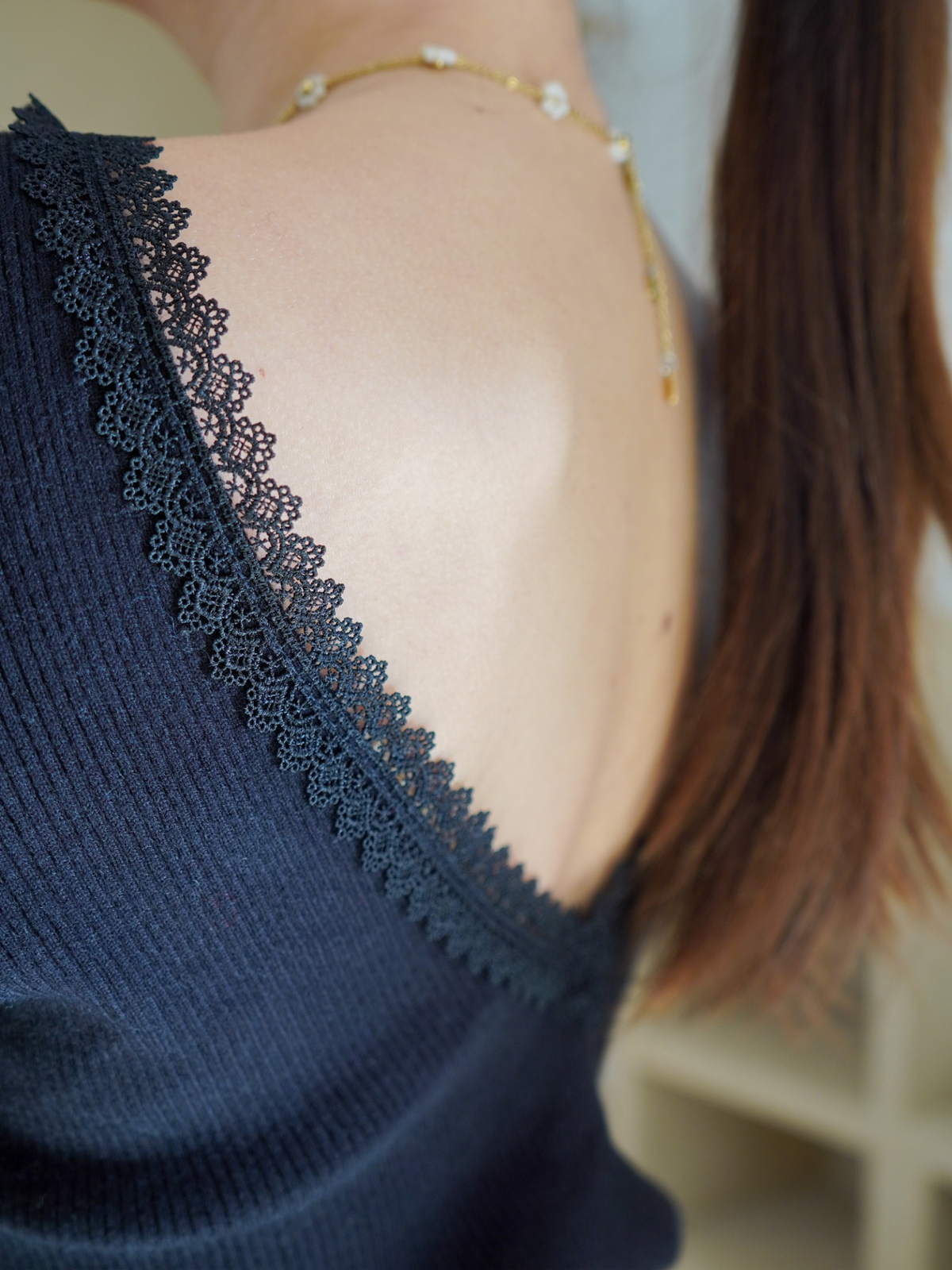 Top dos nu noir pré-commande