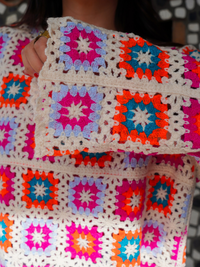 Top crochet coloré