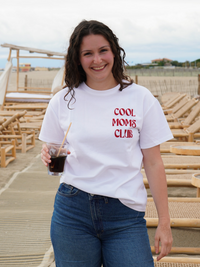 T-shirt cool moms club