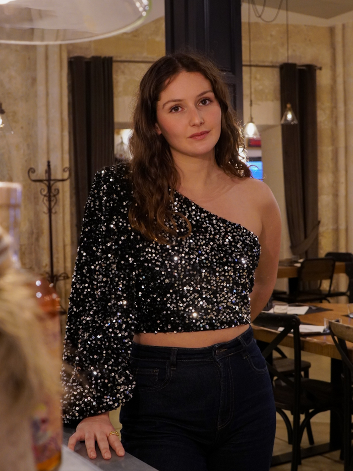 Top asymétrique sequin