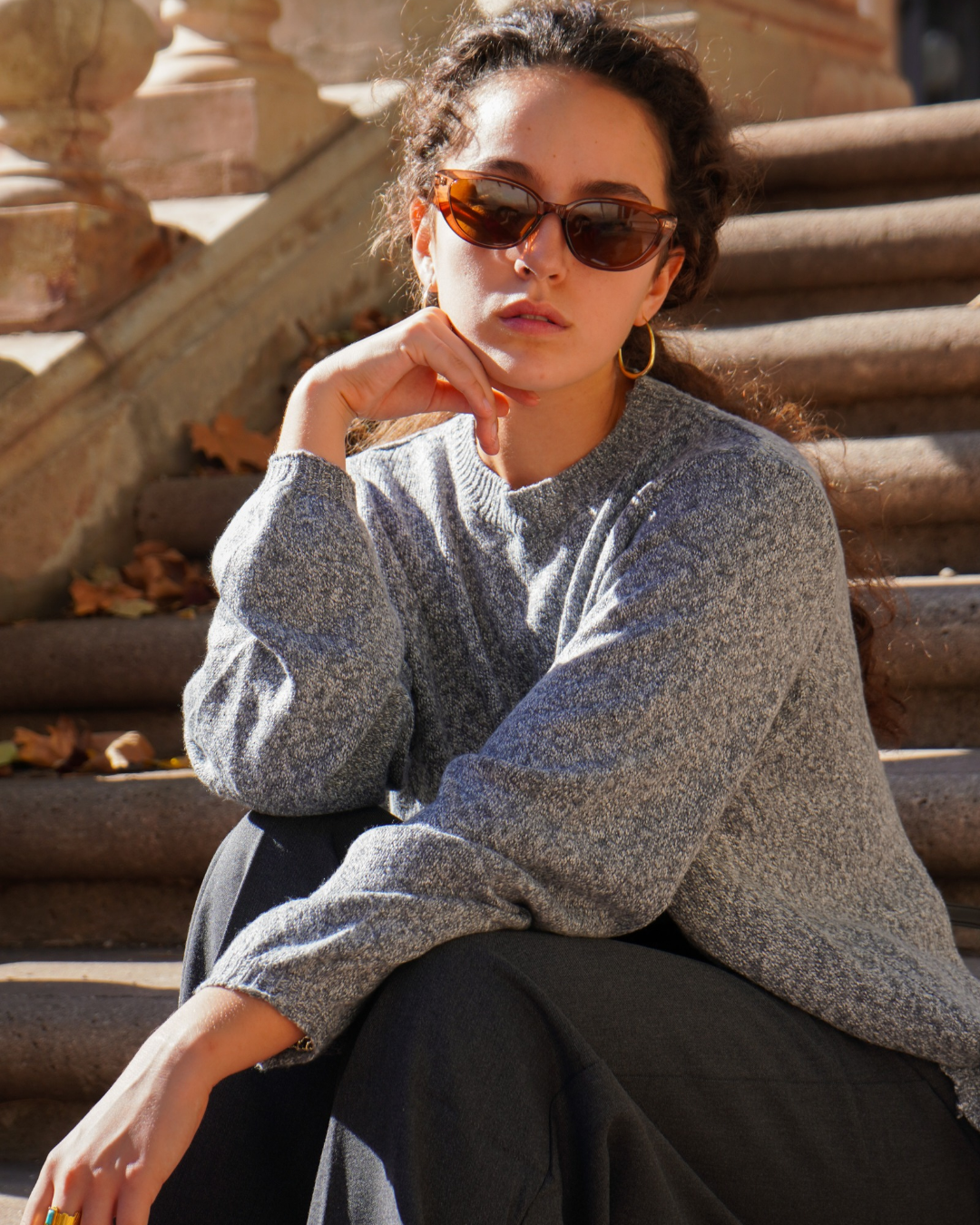 Pull dos nu gris