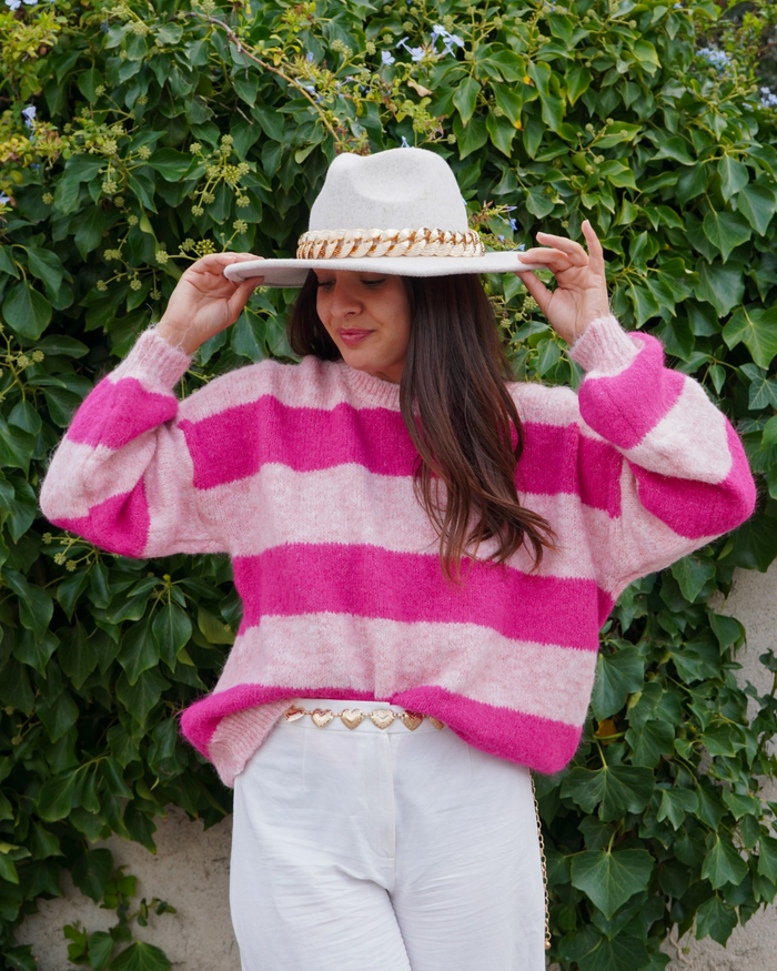 Pull rayures rose défectueux
